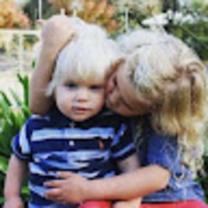 Meet your Posher, Stefanie